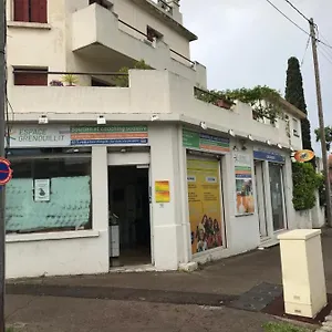 https://espace-grenouillit-studio-marseille-velodrome.fr-provencehotel.com