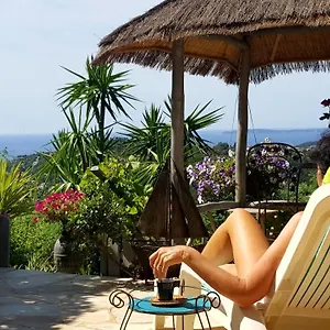 https://coeurs-de-pirates-en-hiver-spa-sauna-velos-bnb.fr-provencehotel.com
